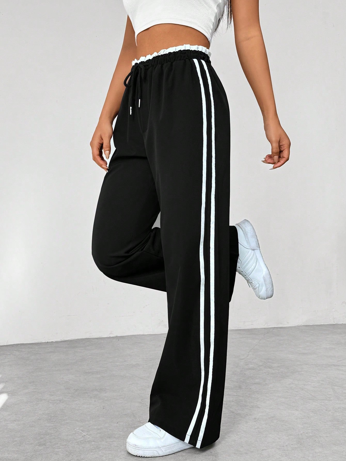 Trend Sportieve Wide-Leg Broek – Comfortabele Streetwear Broek met Strepen