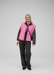 Ovelia Dames Bodywarmer – Trendy Wollen Gilet met Knopen en Elegante V-Hals