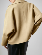 Luxe Polyester V-Hals Jasje met Zakken | Dea Studios