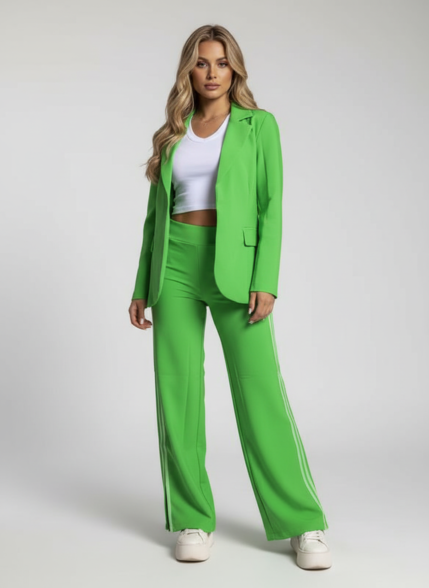 Elegante Dames Set met Luxe Gestreepte Details en Comfortabele Pasvorm