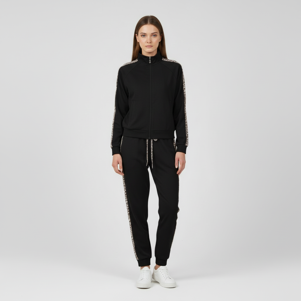 Trendy Tweedelig Dames Trainingspak met Luipaardprint Accenten