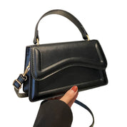 Elegante Lederen Dames Handtas met Golvend Detail