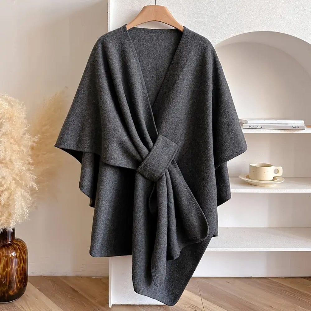 Dea Studios Elegante Cape