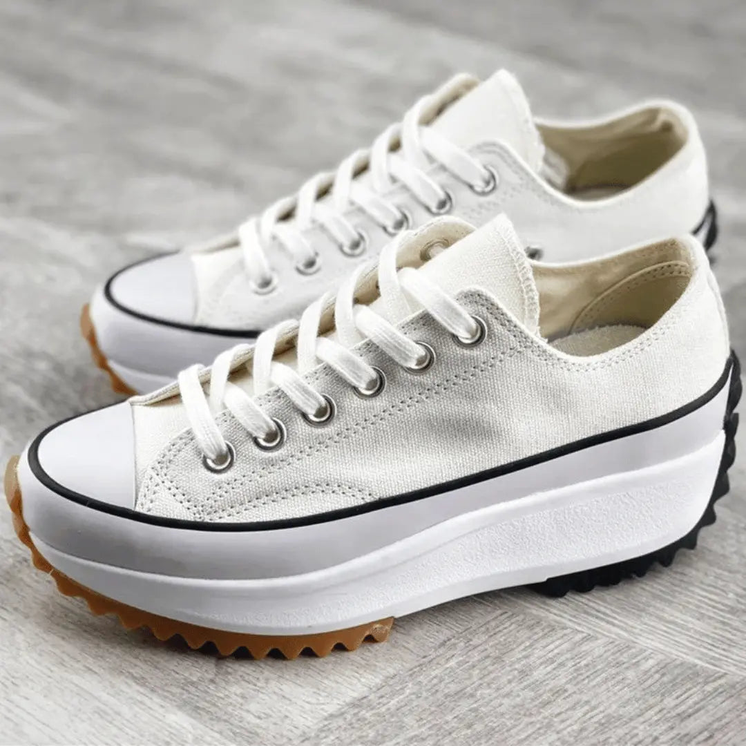 ChunkyChic Canvas Sneakers Artisio