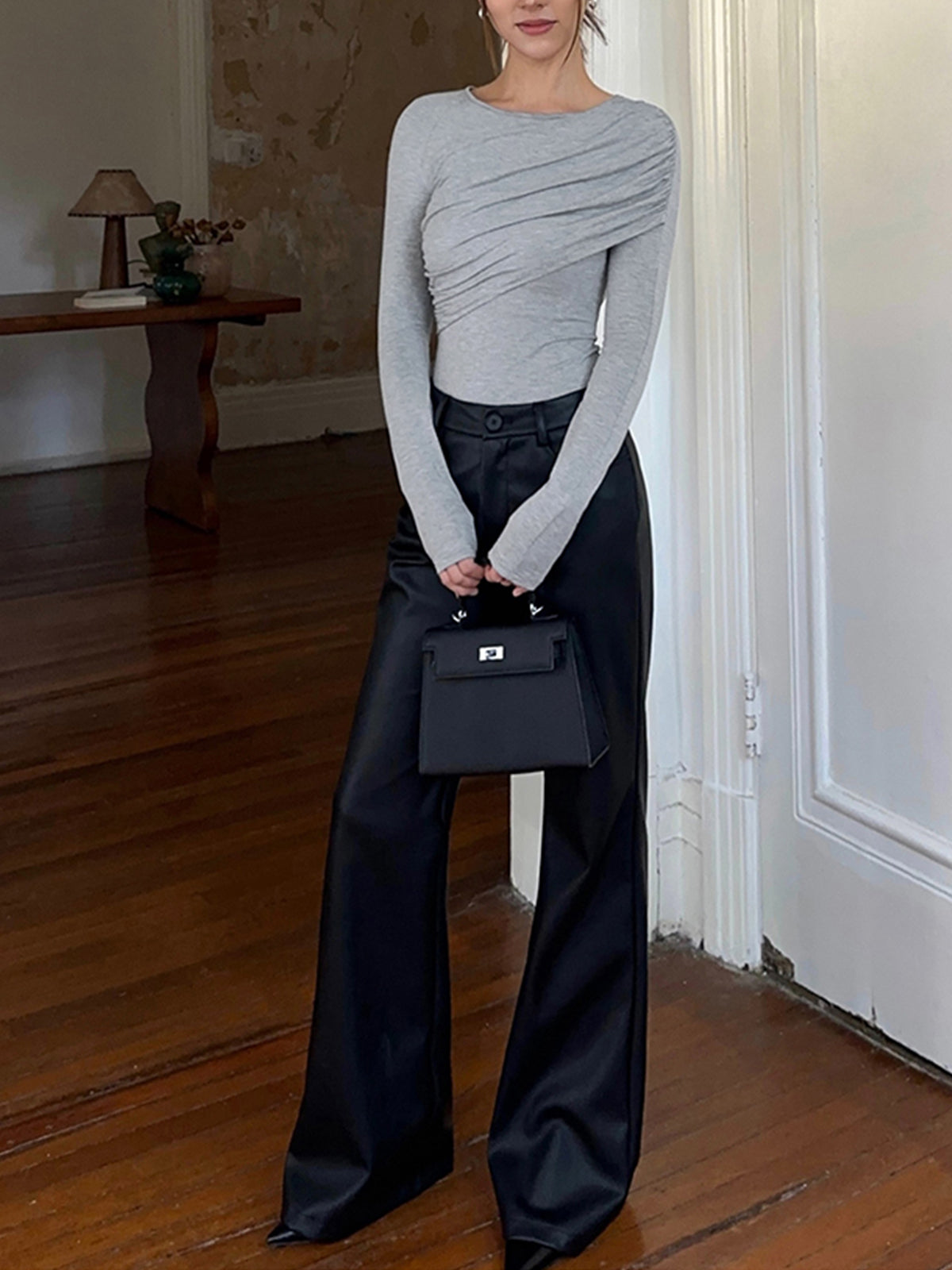 Dames Top – Viscose Blend Top Met Gedrapeerde Halslijn