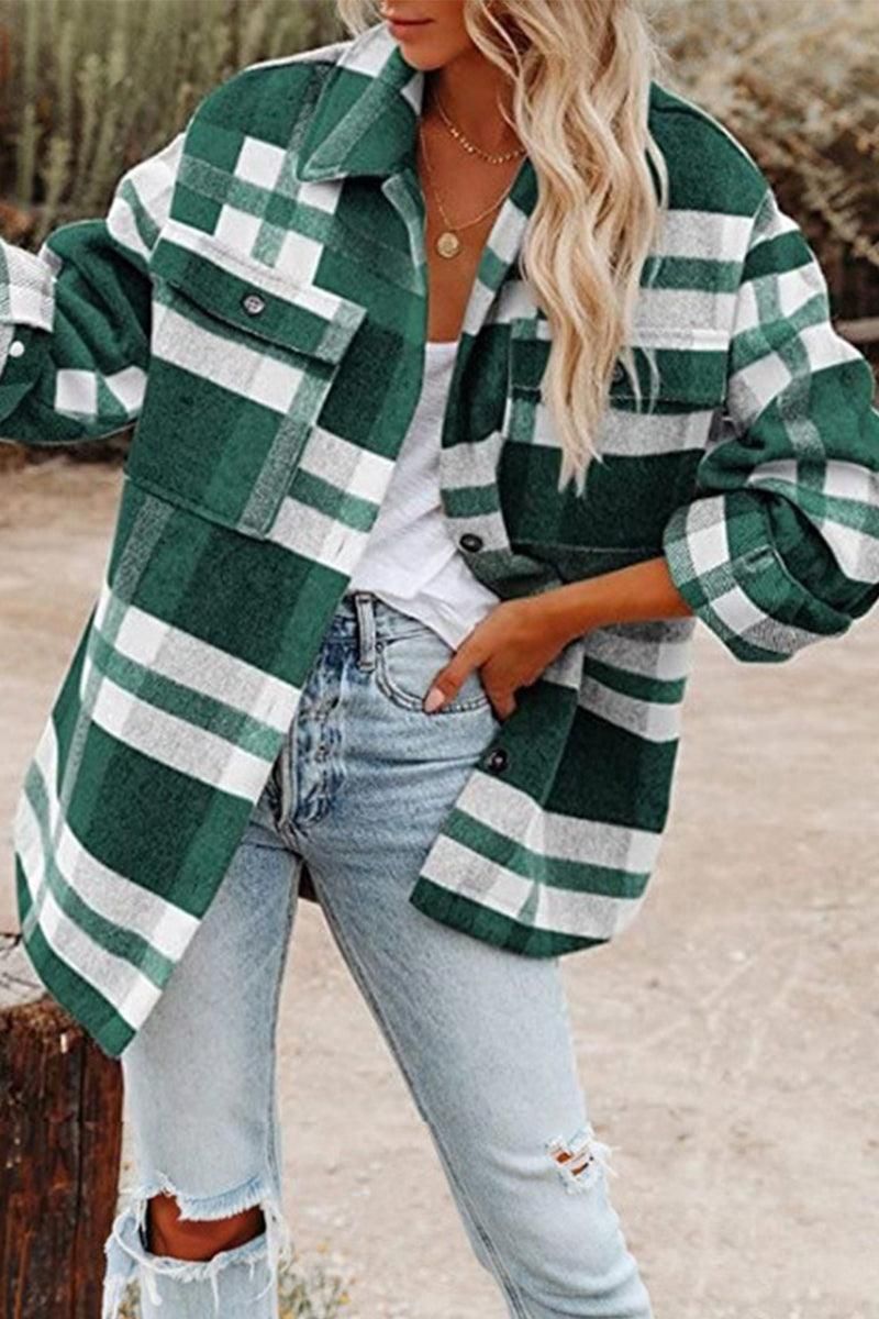 WOMEN OVERSIZED PLAID PATTERN LONG SHACKET - Doublju