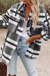 WOMEN OVERSIZED PLAID PATTERN LONG SHACKET - Doublju