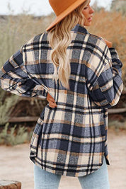 WOMEN OVERSIZED PLAID PATTERN LONG SHACKET - Doublju