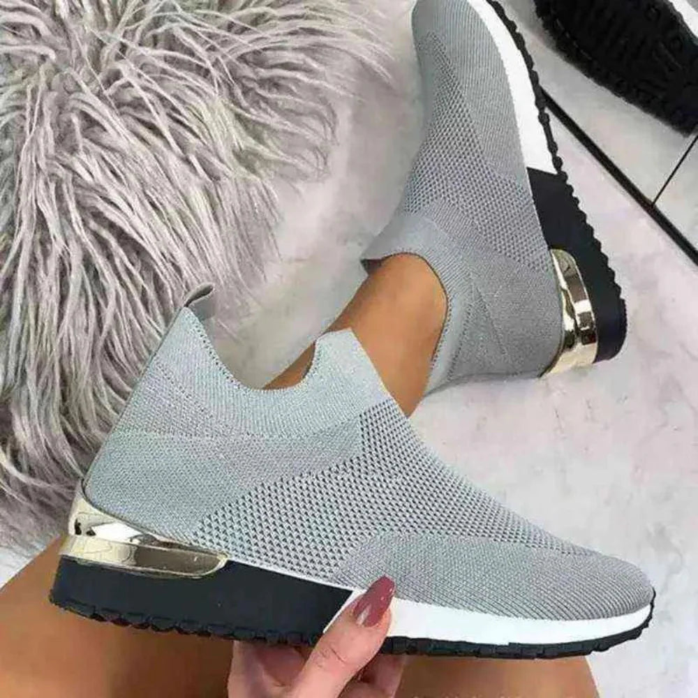 Dames Slip-On Sneakers met Puntige Neus – Stijlvolle en Comfortabele Schoenen