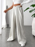 Jeans - Wide Leg Cut & Relaxed Shape For Easy Motion