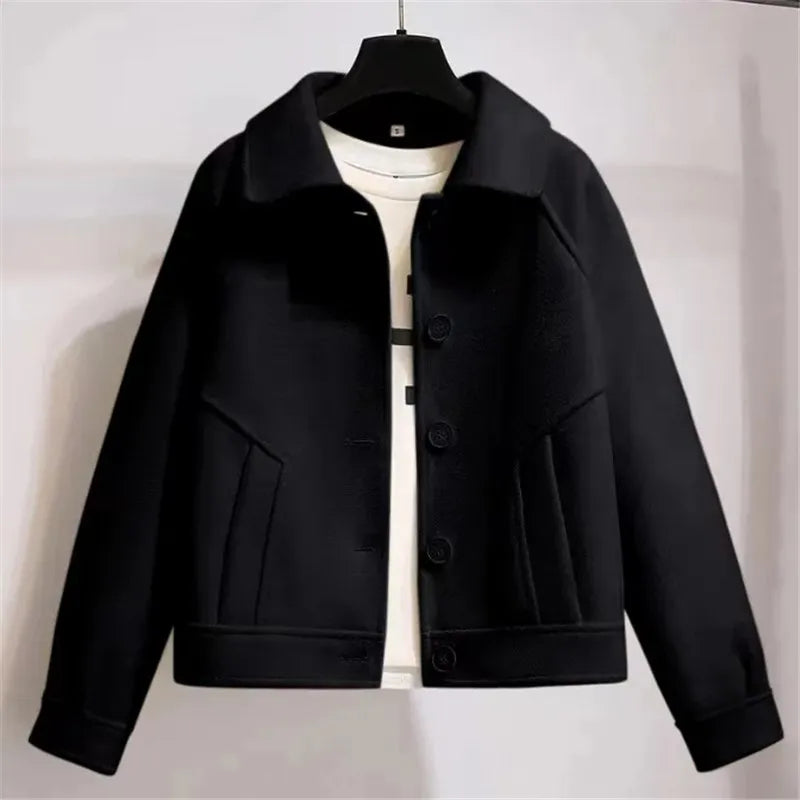 Kort Wolblend Dames Jack met Klassieke Kraag