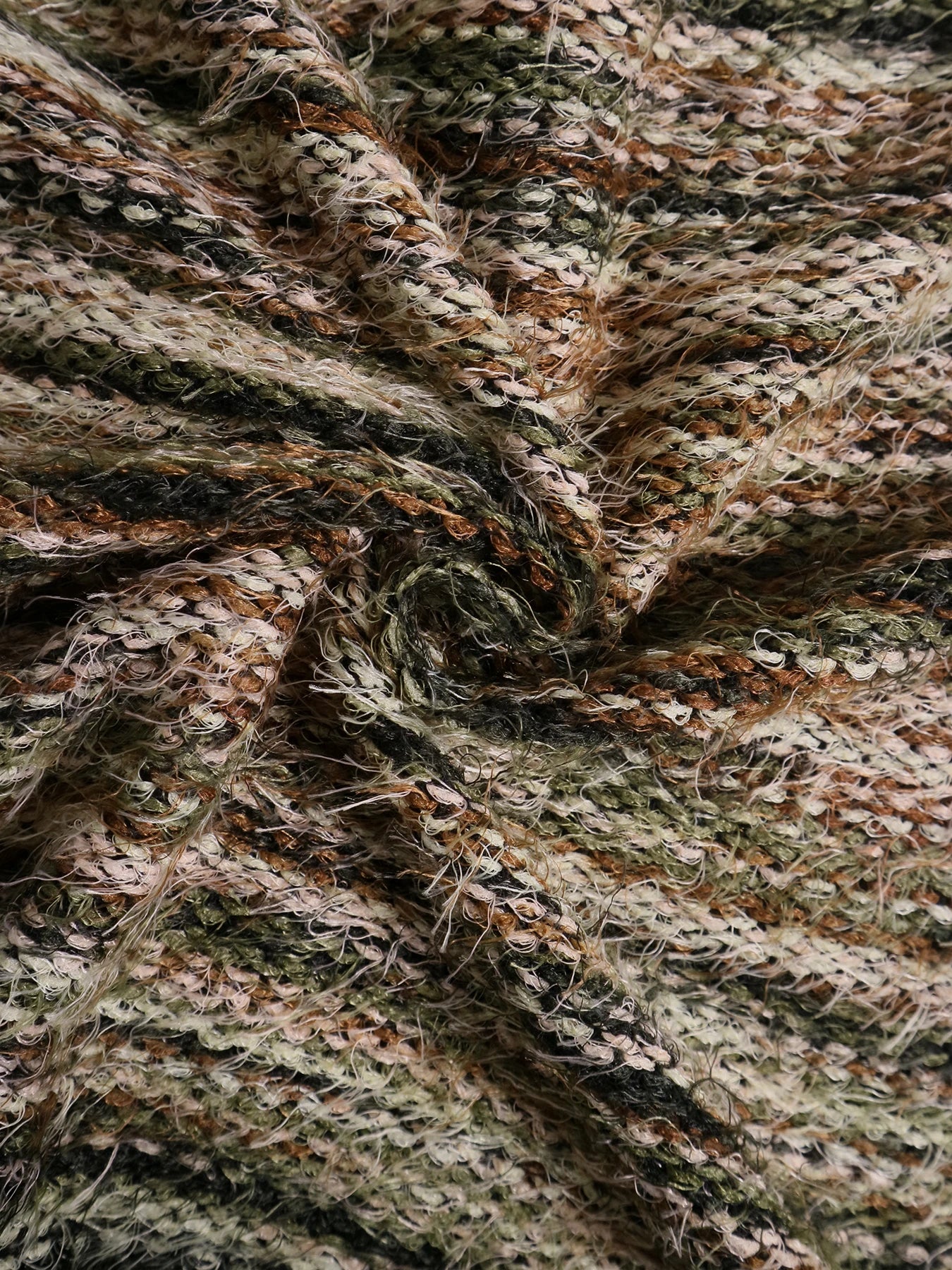 Fuzzy Chunky Cardigan – Zacht & Warm