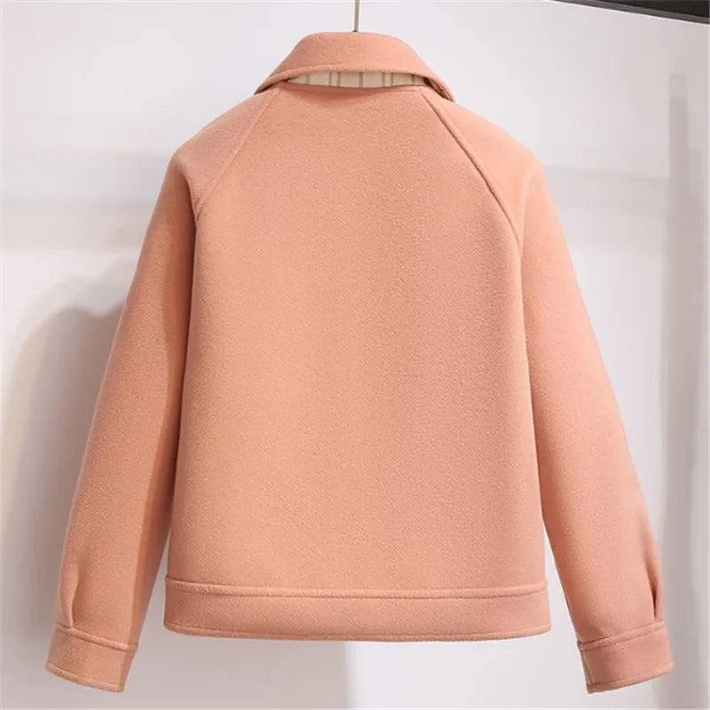 Kort Wolblend Dames Jack met Klassieke Kraag