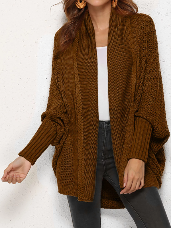 Sara | Moderne Weste mit offener Schriftart 8