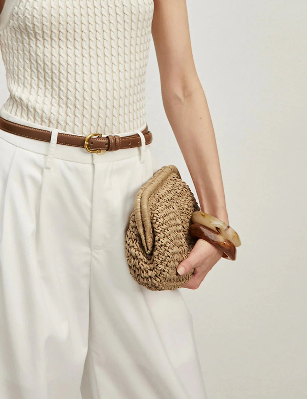 Straw-Clutch-Bag-3.webp