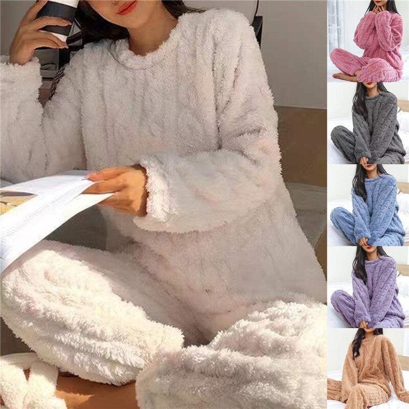 Dames Fleece Pyjama Set – Warm en Zacht Huispak voor Knusse Winteravonden