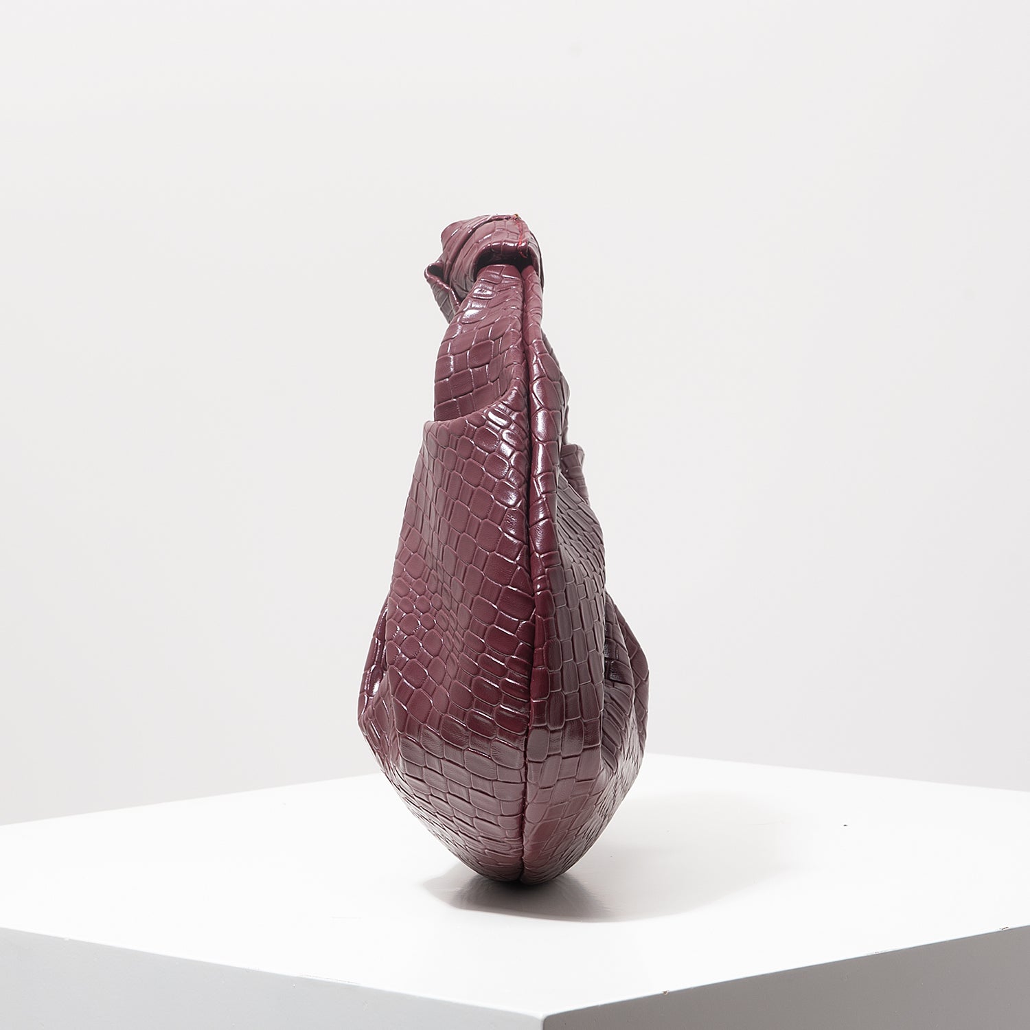 Dea Studios Bordeaux Croco Handtas - Tijdloos Design